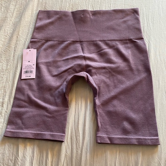 Biker shorts - Picture 2 of 3